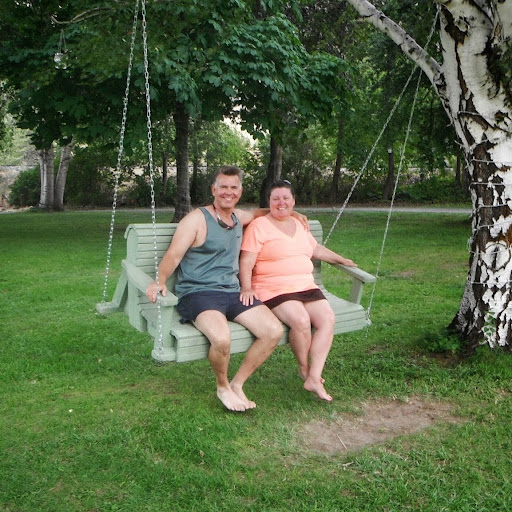 Cindy Lindquist Photo 8