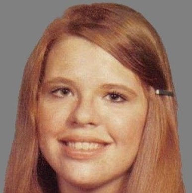Vicki Larson Photo 35