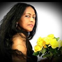 Ursula Francis Photo 3