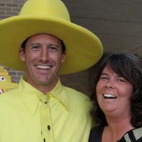 Colleen Hayes Photo 23