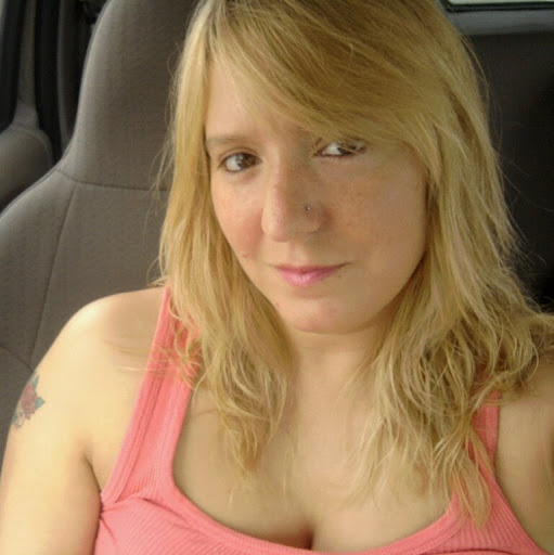 Christina Hodge Photo 20
