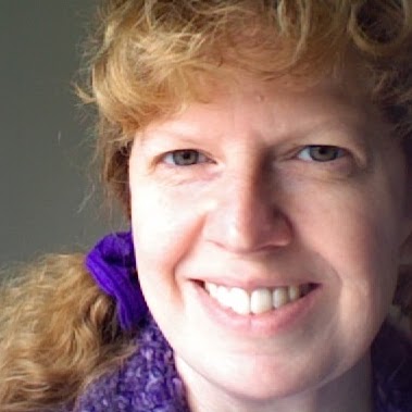 Elizabeth Saunders Photo 7