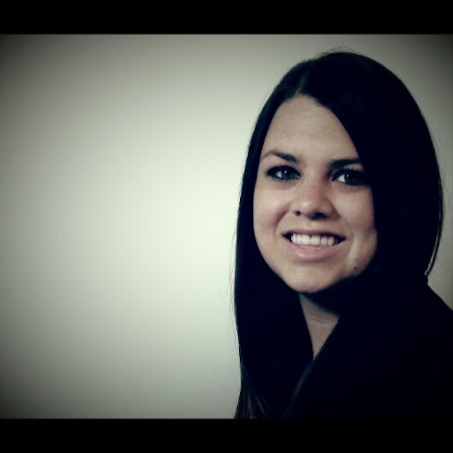 Stephanie Peterson Photo 38