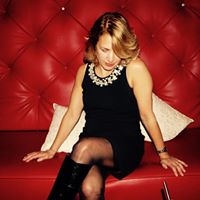 Christine Hickey Photo 31