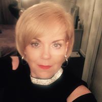 Rachel Willcox Photo 5