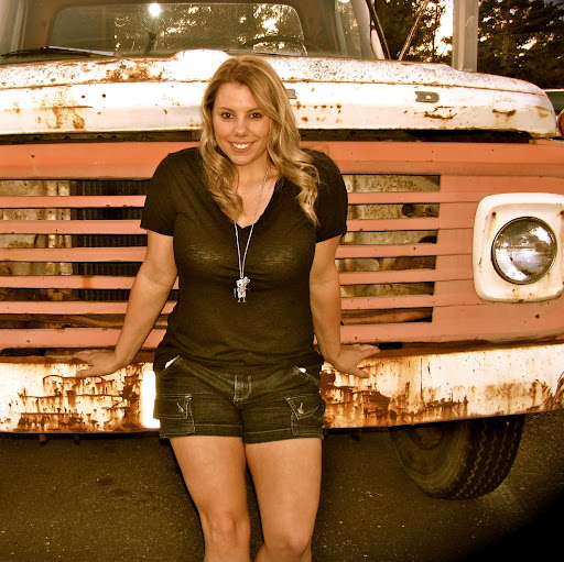 Kristina Blake Photo 15