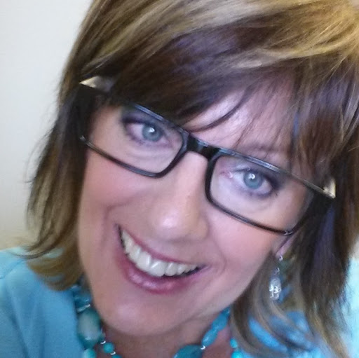 Stephanie Miles Photo 17