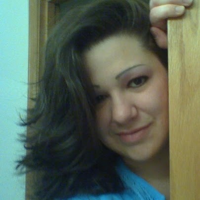 Jennifer Walton Photo 32