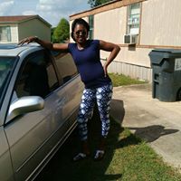 Angela Holmes Photo 6