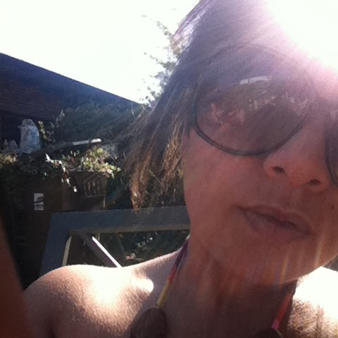 Elizabeth Combs Photo 35