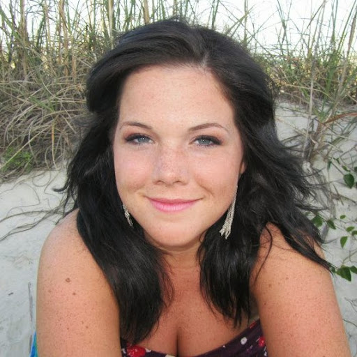 Emily Galloway Photo 20