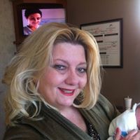 Kimberly Groves Photo 24