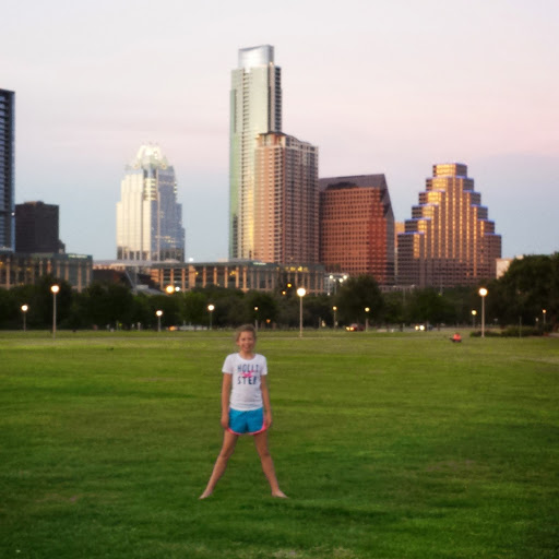 Angela Abercrombie Photo 2