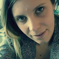 Elizabeth Heinze Photo 7