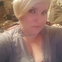 Megan Hunt Photo 17