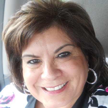 Dora Reyes Photo 35