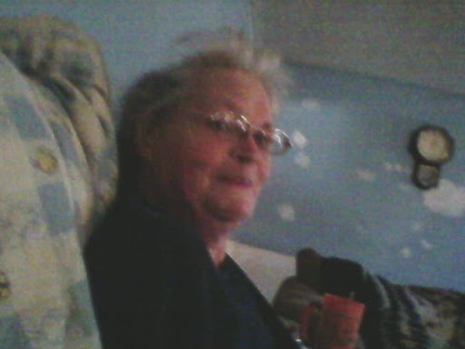 Anna Morrison Photo 15