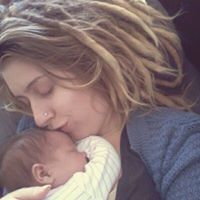 Kirsten Reynolds Photo 15