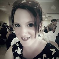 Laura Thomann Photo 9