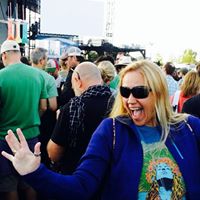 Jennifer Runyan Photo 41