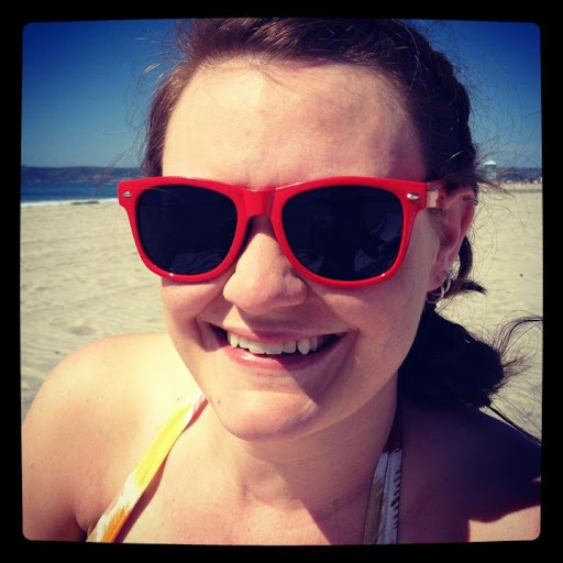 Elizabeth Milburn Photo 17