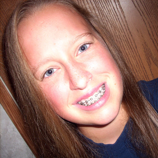 Danielle Richardson Photo 40