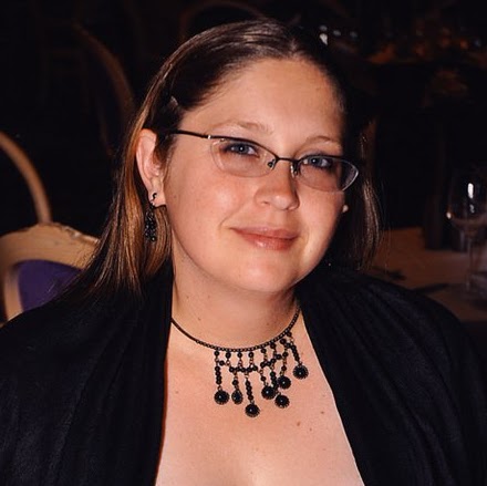Samantha Elliott Photo 36