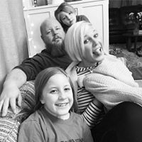 Tara Graves Photo 17