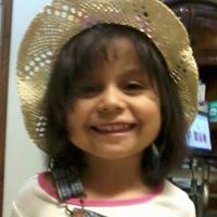 Alicia Moreno Photo 14