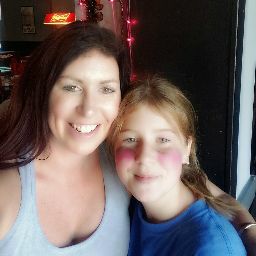 Alison Devine Photo 4