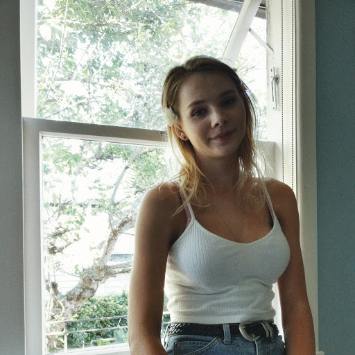 Elise Rose Photo 19