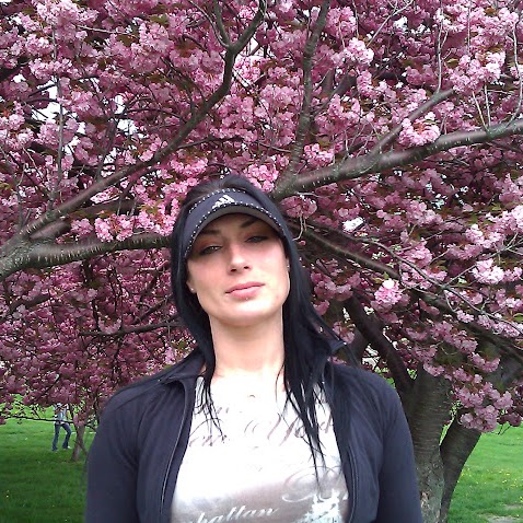 Amy Mccarthy Photo 40