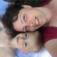 Sarah Schofield Photo 7