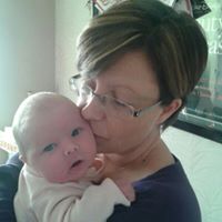 Julia Mclellan Photo 13