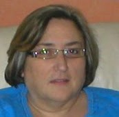 Sally Reynolds Photo 11