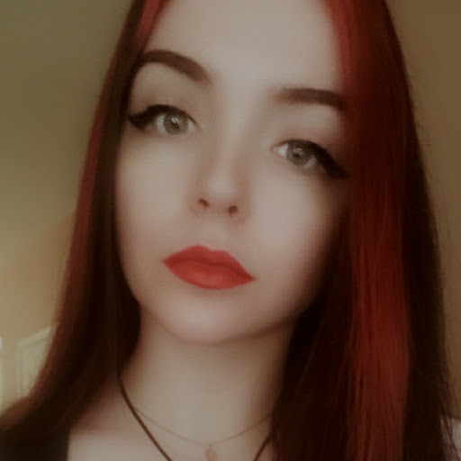 Samantha Howell Photo 18