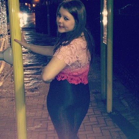 Aimee Moore Photo 22