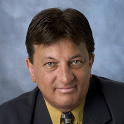 Peter Downes Photo 25