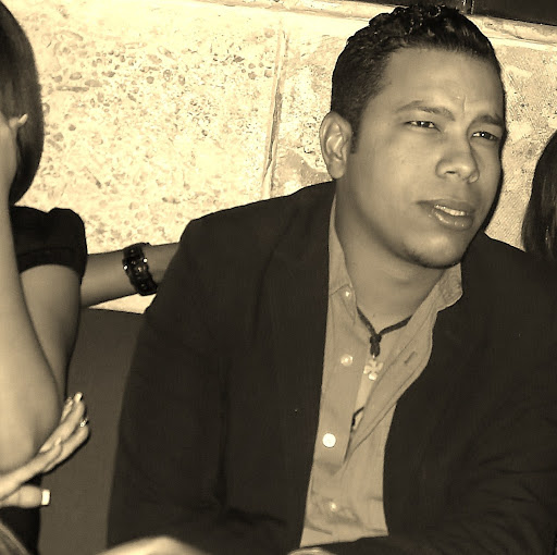 Richard Rodriguez Photo 41