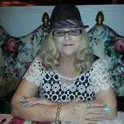 Anita Adams Photo 28