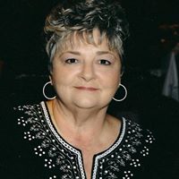 Sandy Strong Photo 33