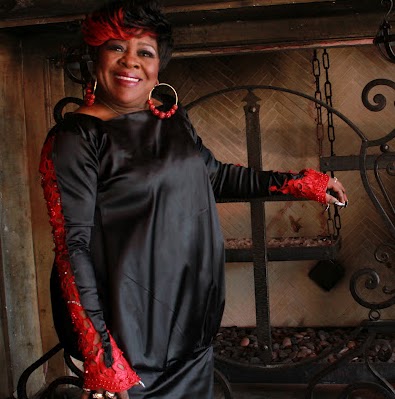 Peggy Scott Photo 34