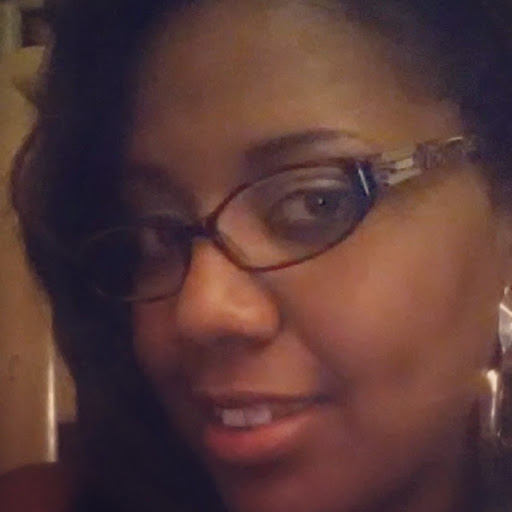 Christina Lowery Photo 17