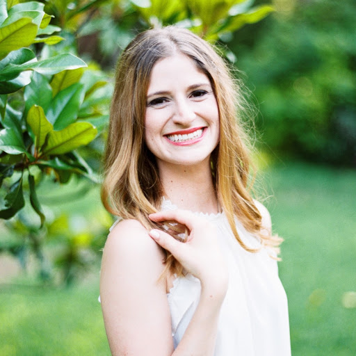 Elizabeth Barrett Photo 5