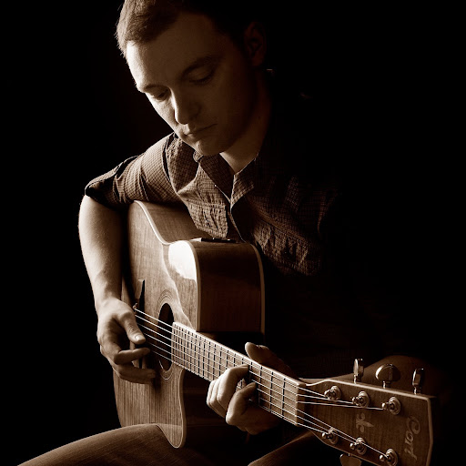 Paul Barry Photo 35