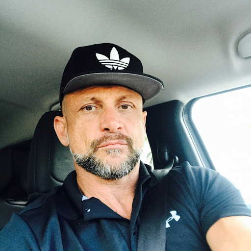 Christopher Groves Photo 26