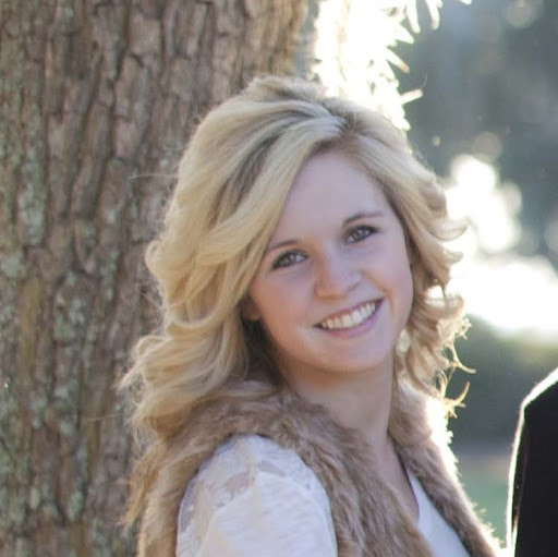 Elizabeth Kunkel Photo 11