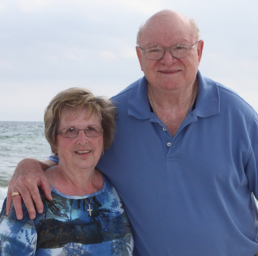 Marilyn Small Photo 10