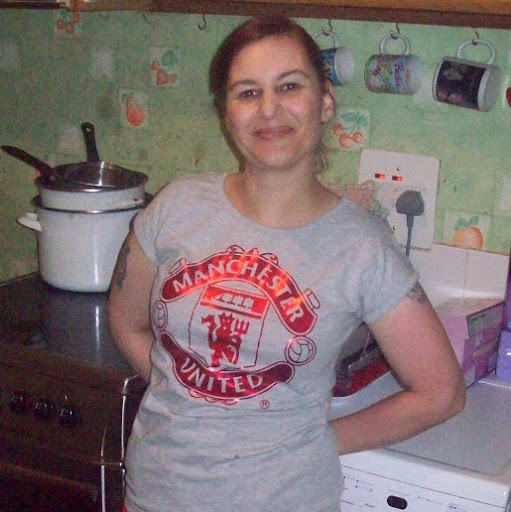 Tracey Myers Photo 13