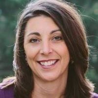 Jennifer Holdren Photo 17